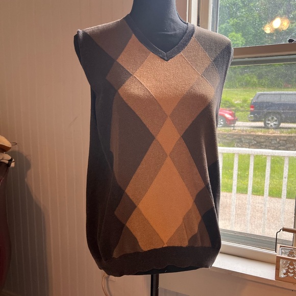 Van Heusen Other - *Final Price* Van Heusen Sweater Vest